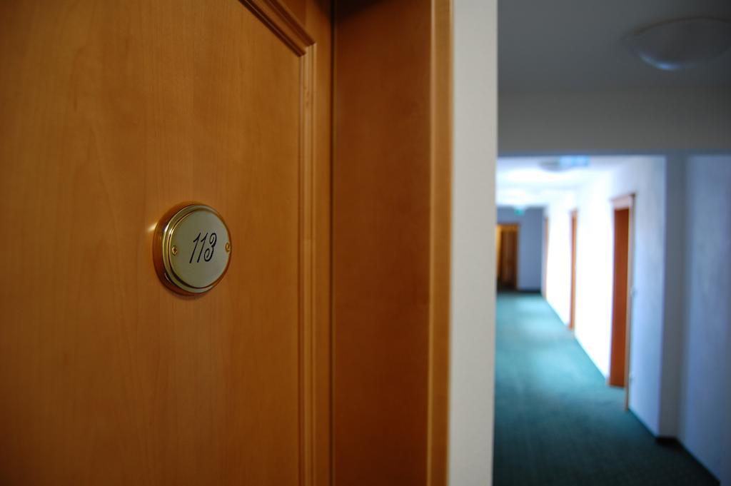 Hotel Ochsen Friesenheim  Δωμάτιο φωτογραφία